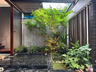 1/ đường lạc long quân quận 11 , hẻm thông 10m , dt  11m * 20m ( nở hậu đều 13m ) chỉ 31 tỷ