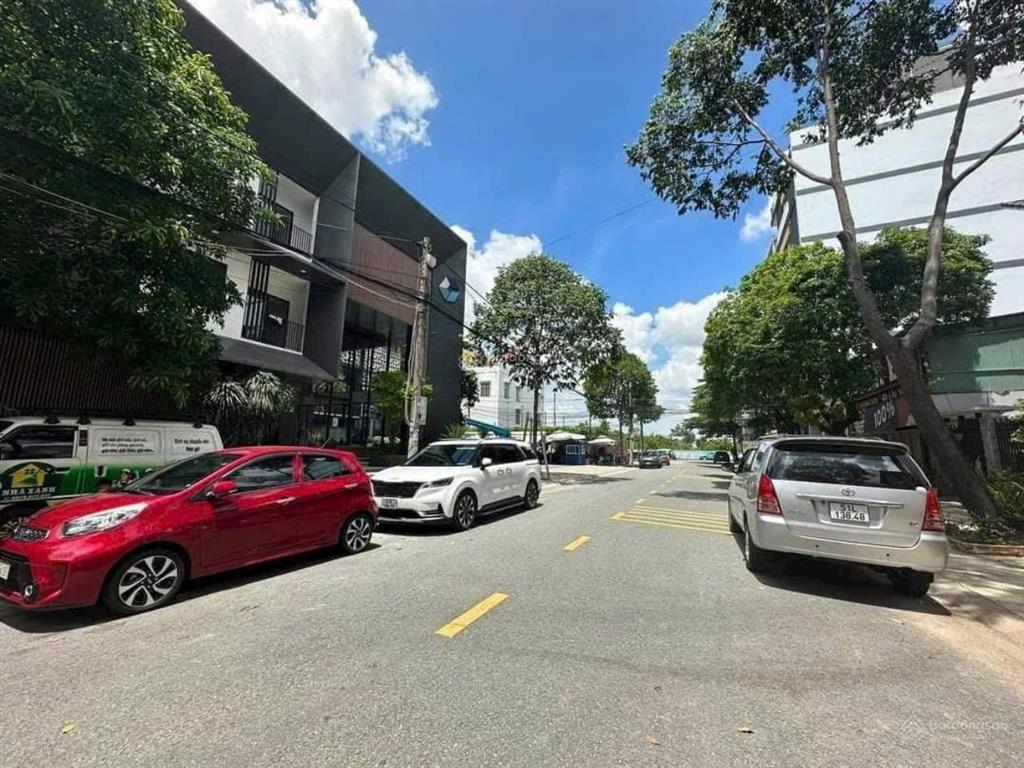 Bán đất khu dân cư chánh nghĩa đường d4, diện tích 5x20m, vị trí kinh doanh cực đẹp giá tốt