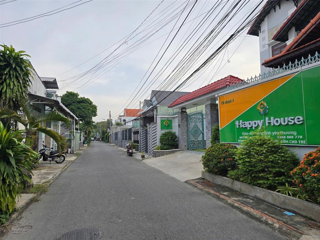Đất xây biệt thự chánh nghĩa một sẹc ngô gia tự vị trí cực kỳ đẹp, diện tích 12,6x48m giá cực tốt