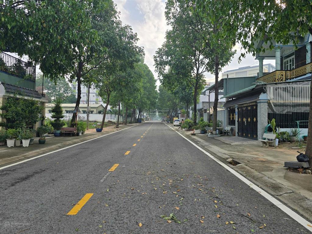 Đất đường 7b khu tđc định hòa kế bên tthc , tttm aeon diện tích 7,5x20 hàng hiếm nhất khu hiện tại