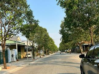 Bán đất xây biệt thự đường nb5 khu đô thị mới phú tân, 12,3x30m, vị trí đẹp giá tốt 27,5 tr/m2