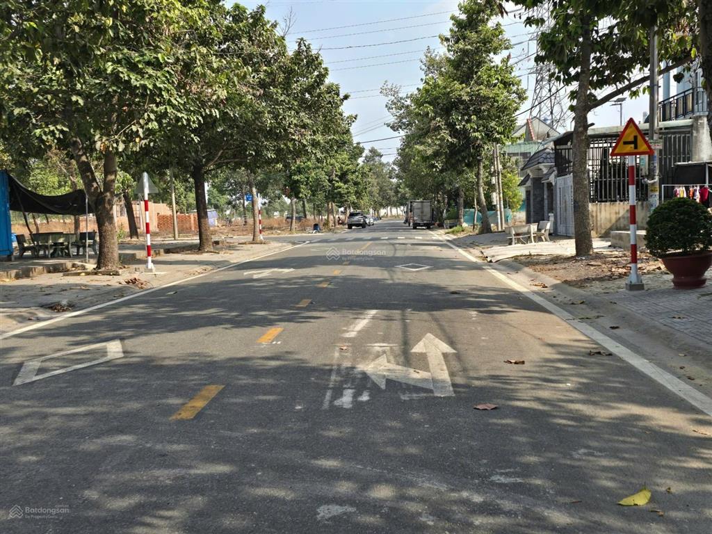 Bán nguyên lốc 10 lô đường 81 và 87 khu tđc phú chánh, mỗi lô 150m2 phù hợp làm kho xưởng giá tốt