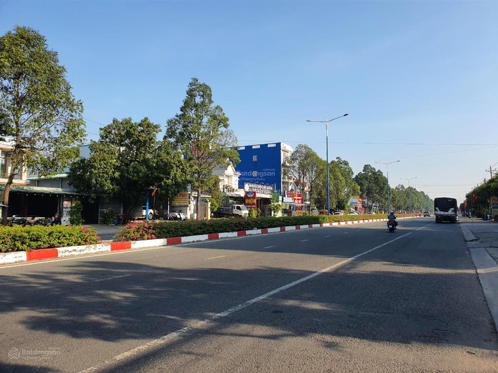 Mặt tiền tạo lực 7 (huỳnh văn lũy), diện tích 10x30m thổ cư 100%, kế bên tthc tp mới