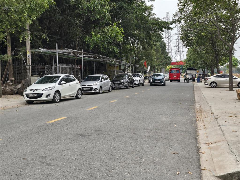 Bán đất đường db12 khu đô thị mới hòa phú, 5x30m kế bên aeon, tttm tp mới, tthc tỉnh giá tốt