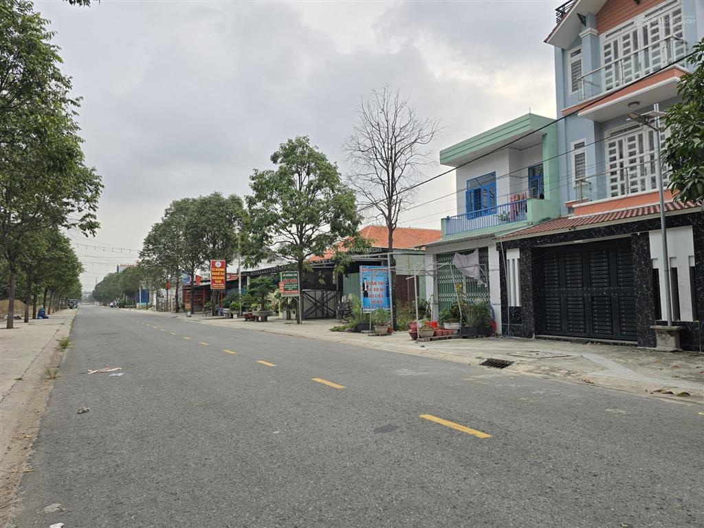 Bán đất đường db12 khu đô thị mới hòa phú, 5x30m kế bên aeon, tttm tp mới, tthc tỉnh giá tốt