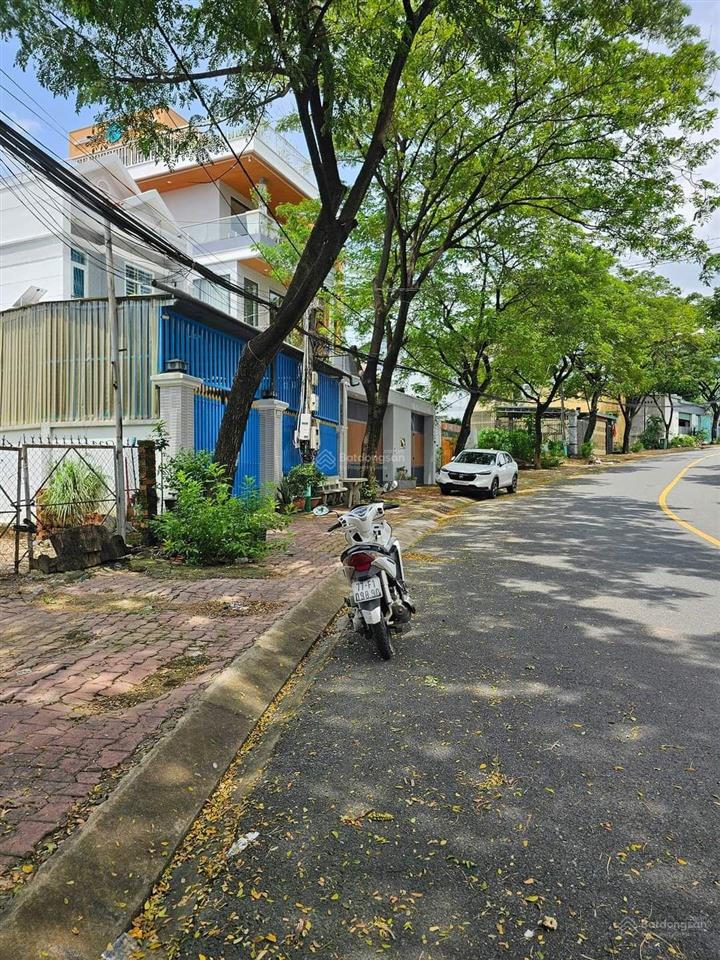 Mặt tiền xóm guốc, phú thọ, 8x29m thổ cư 100m2, xây biệt thự đẹp hết ý giá tốt hơn 6 tỷ chút