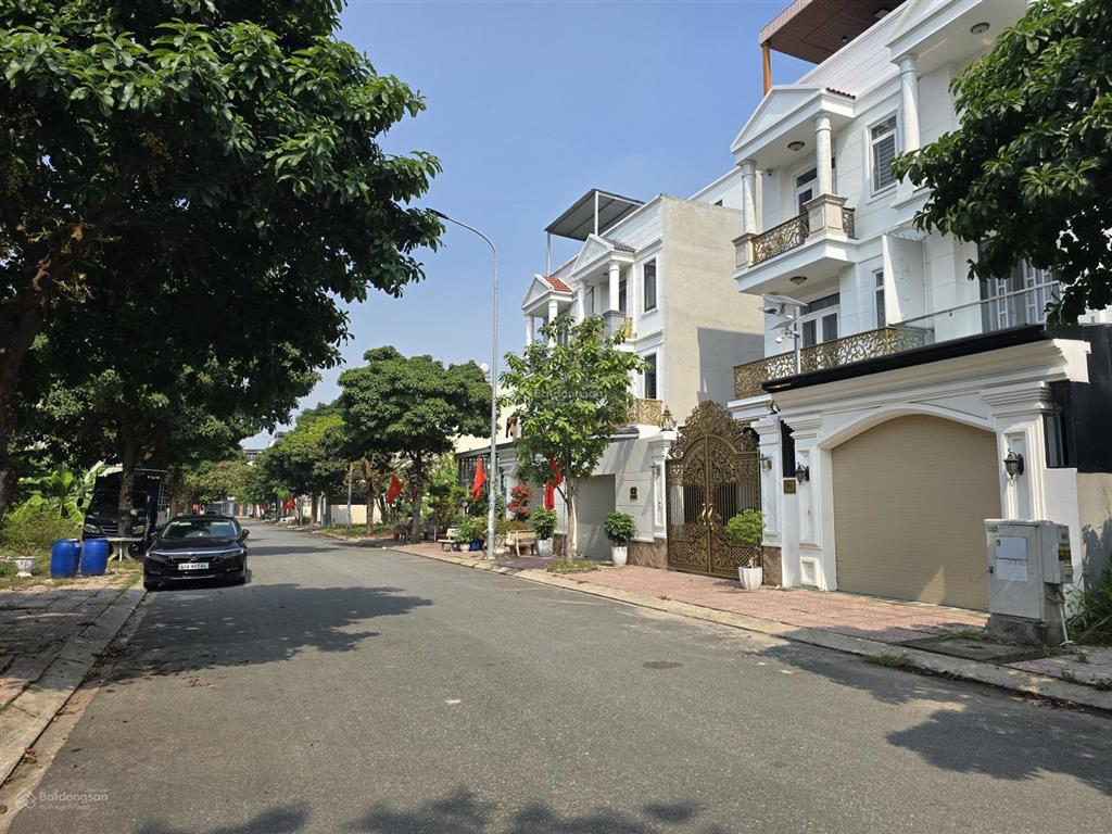 Chỉ 1 lô khu đô thị phúc đạt đường d12, 5x20m, giá cực kỳ êm chỉ có 4 tỷ 650