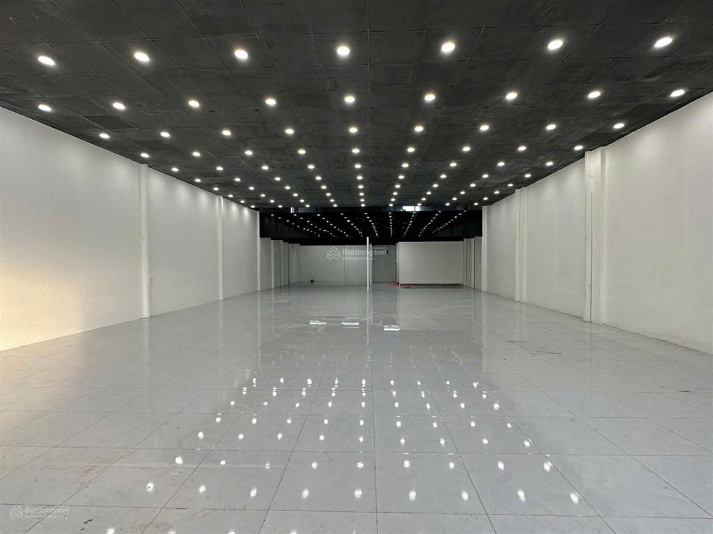Hàng hiếm mt phạm ngọc thạch, 11x26m thổ cư 160m2 vị trí xây tòa nhà văn phòng đẹp giá tốt nhất