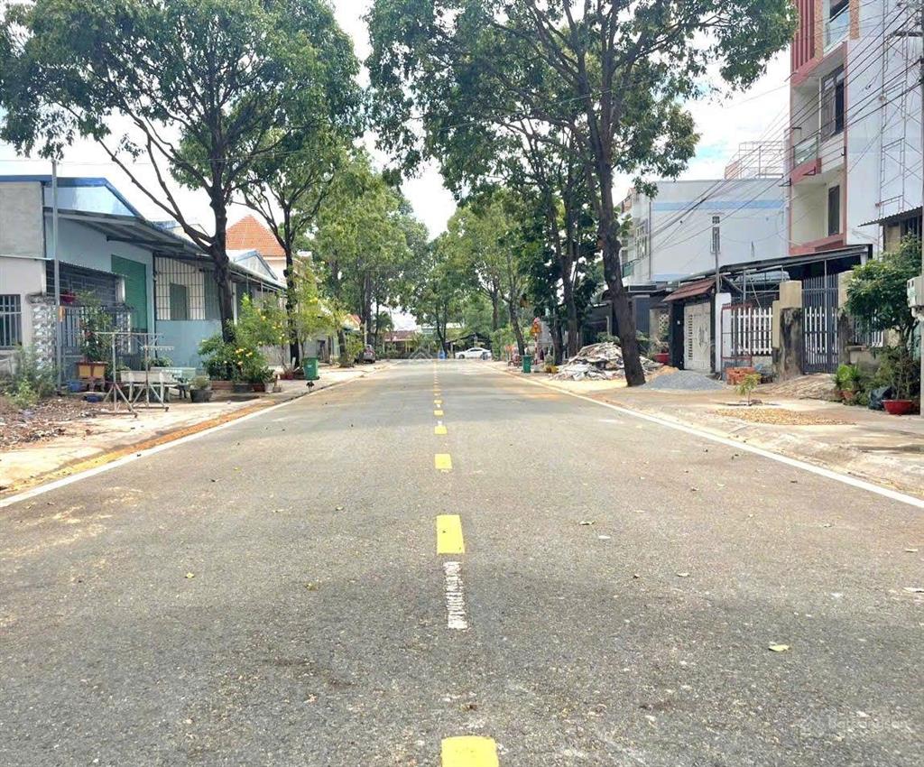 Hàng hiếm đất đường db7b khu đô thị mới phú tân, 5x30 thổ cư 100% giá cực tốt chỉ 3,5 tỷ chốt