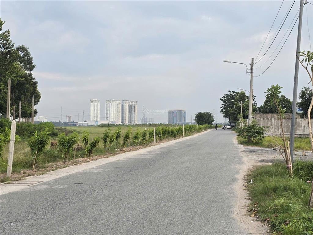 Bán 3850.7m2 mặt tiền dx 01 phú mỹ có 1200m2 thổ cư, xây khách sạn xây villla quá đẹp giá tốt nhất