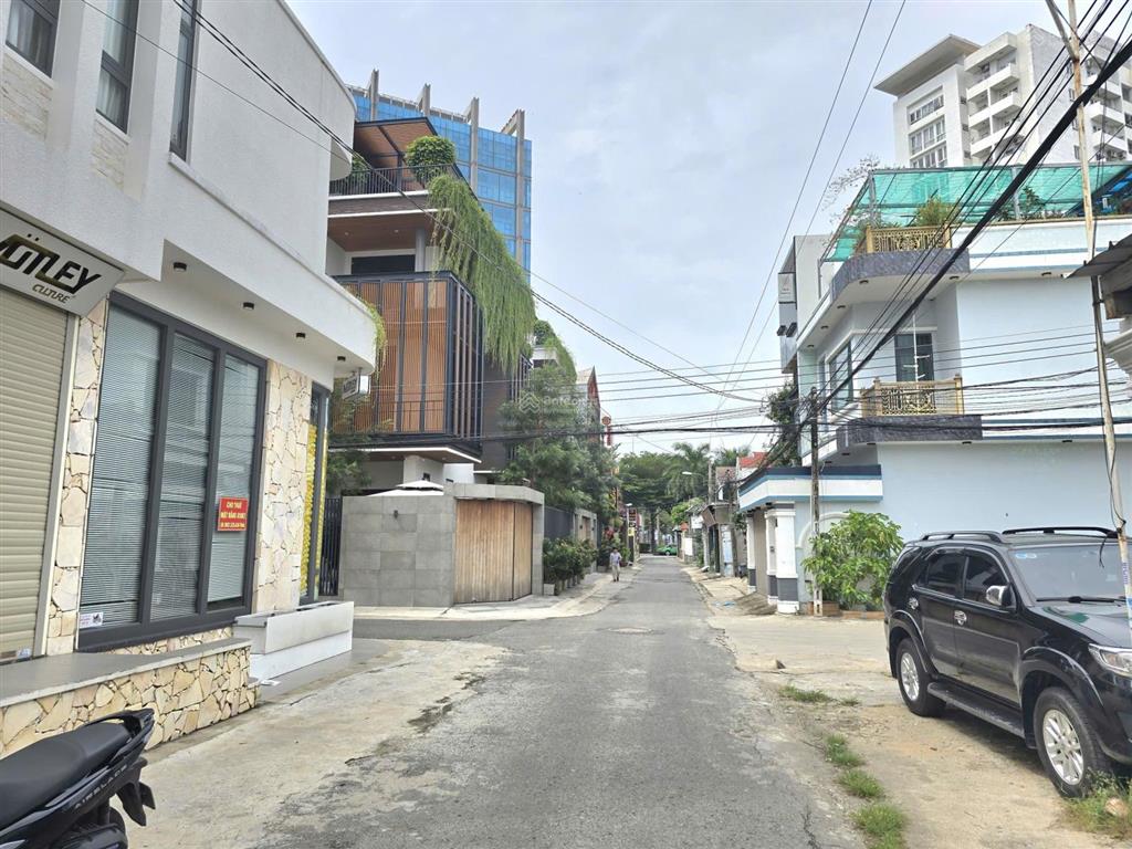 Đất xây biệt thự khu vip nhất kế bên tòa nhà becamex tower, 8x36m thổ cư 172m2 giá tốt chỉ 14 tỷ