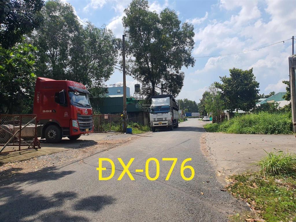 Đất xây kho xưởng dx76 định hòa 8x99m tổng 774m2 đường xe container ra vào thuận tiện giá tốt