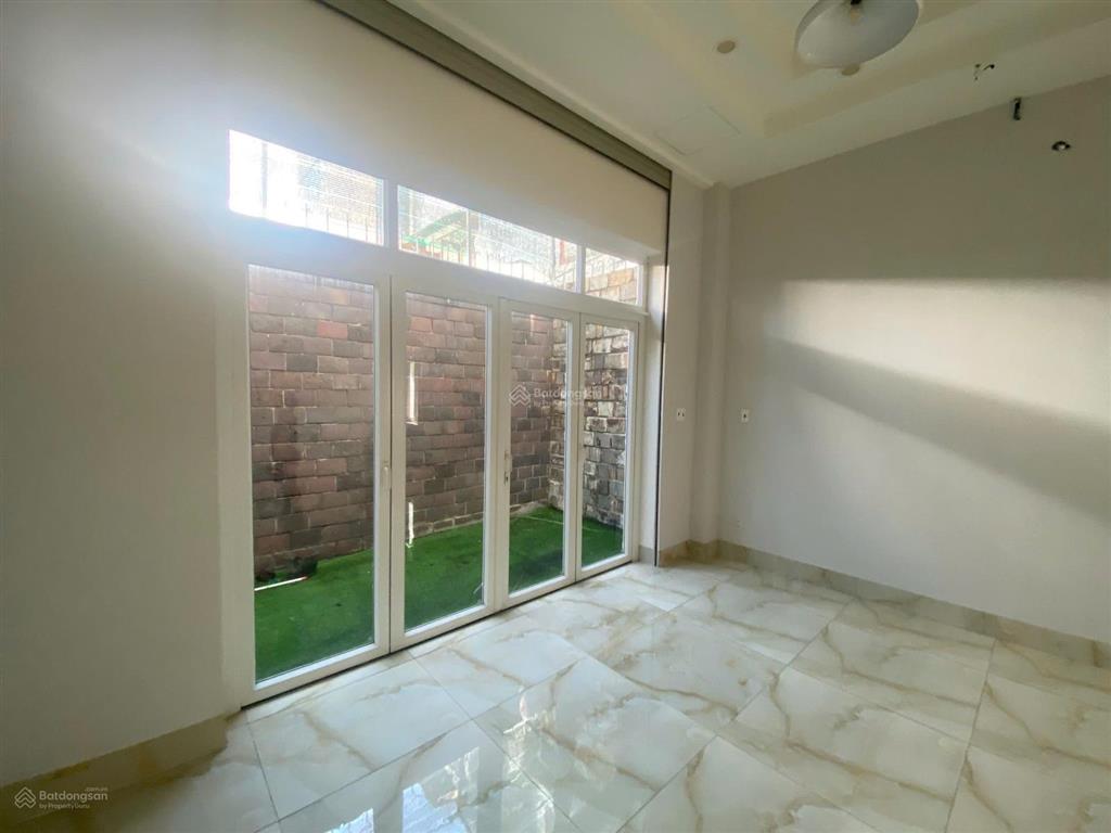 Bán gấp biệt thự 4 tầng kdc chánh nghĩa 10x20 đã hoàn công đẹp mê giá cực tốt cho khách thiện chí