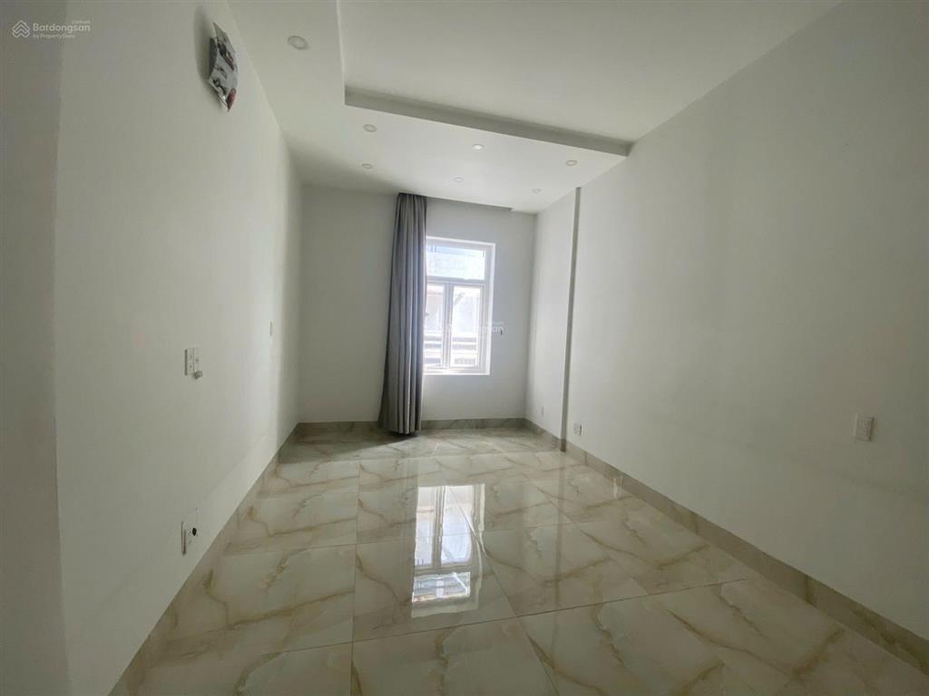 Bán gấp biệt thự 4 tầng kdc chánh nghĩa 10x20 đã hoàn công đẹp mê giá cực tốt cho khách thiện chí