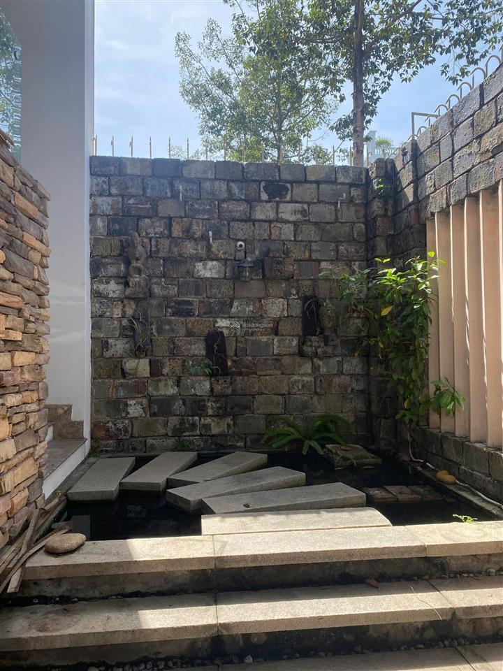 Bán gấp biệt thự 4 tầng kdc chánh nghĩa 10x20 đã hoàn công đẹp mê giá cực tốt cho khách thiện chí