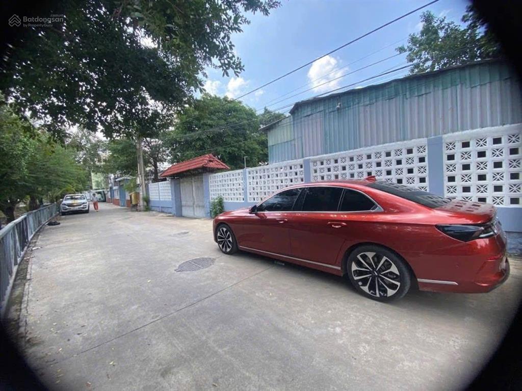 Siêu phẩm xây biệt thự sân vườn chánh nghĩa, thủ dầu một. diện tích 20,5x37m đường ôtô né nhau luôn