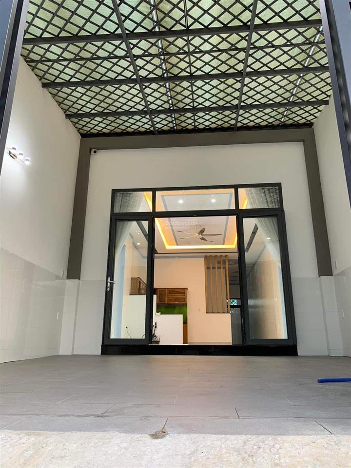 Bán nhà kdc hiệp thành 3 diện tích 100m2, nhà mới keng có nội thất gỗ sân ô tô luôn giá chỉ 4,3 tỷ