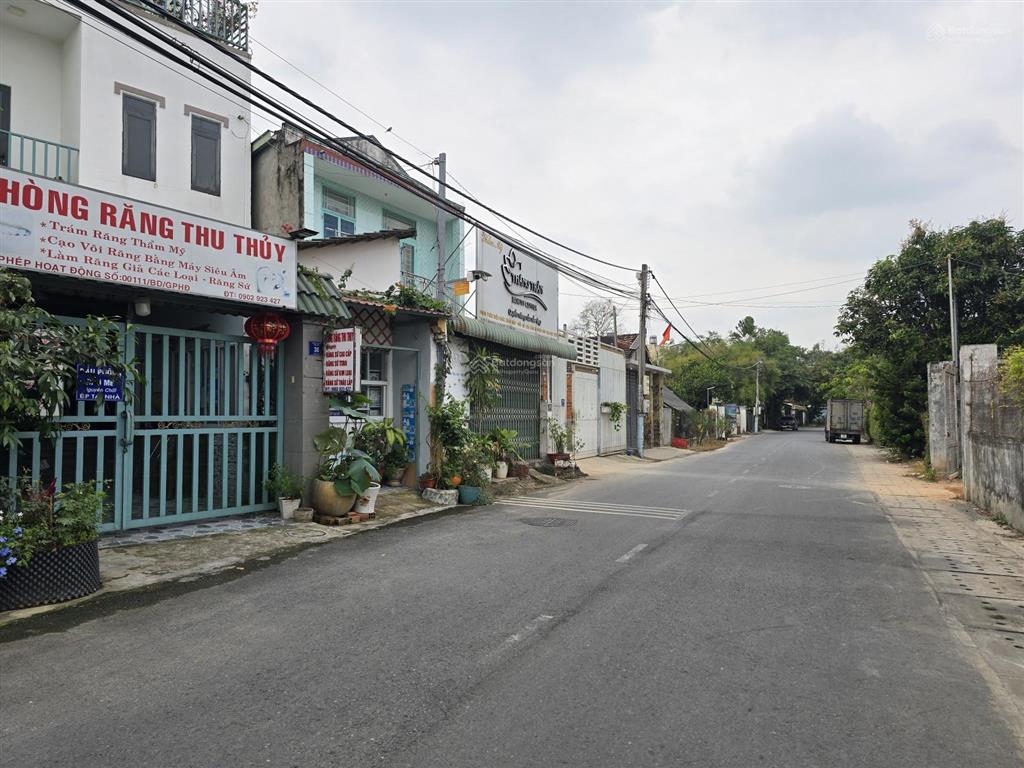 Hàng xây biệt thự, căn hộ dịch vụ dx27 phú mỹ, 12x48m thổ cư 360m2 vị trí tuyệt đẹp giá chỉ 20tr/m2