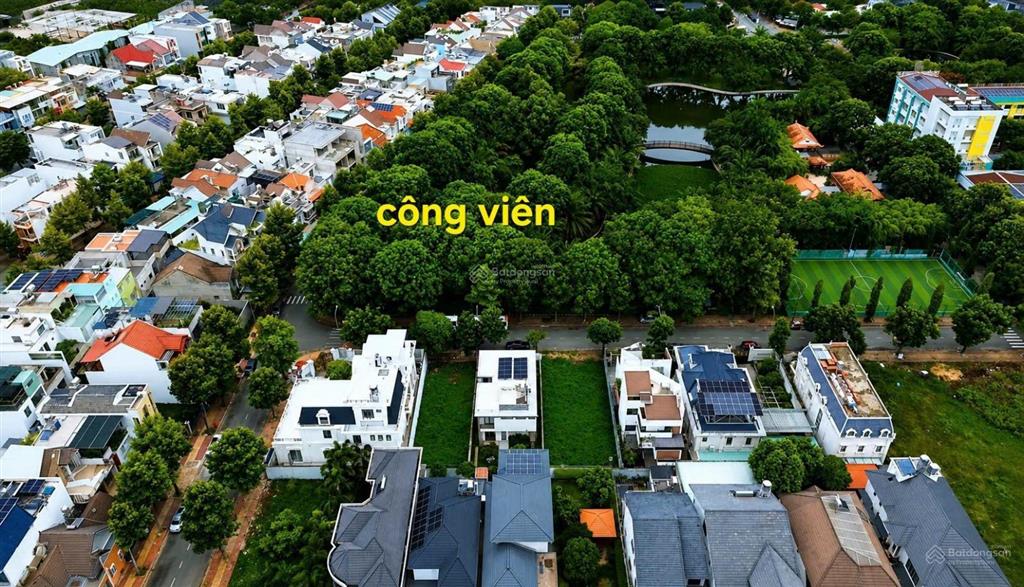 Biệt thự sân vườn kdc hiệp thành 3 diện tích 12,5x30m đối diện công viên cực kì thoáng mát giá tốt
