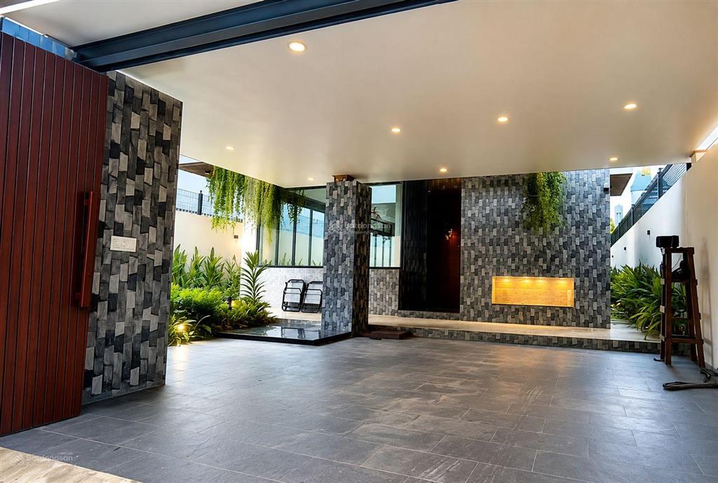 Biệt thự sân vườn kdc hiệp thành 3 diện tích 12,5x30m đối diện công viên cực kì thoáng mát giá tốt