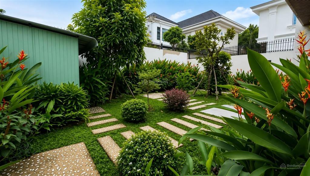 Biệt thự sân vườn kdc hiệp thành 3 diện tích 12,5x30m đối diện công viên cực kì thoáng mát giá tốt