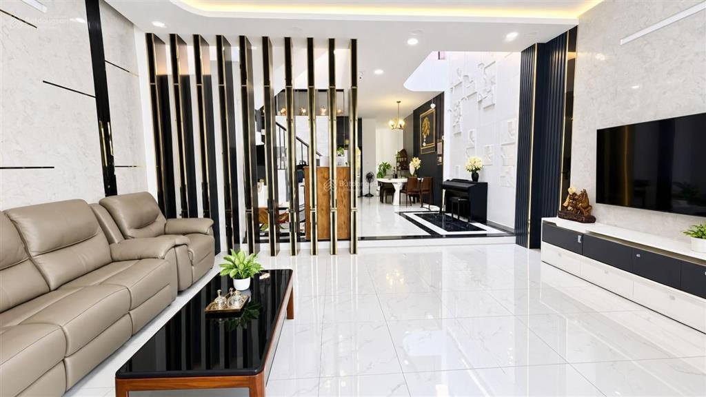 Bán nhà 1 trệt 1 lầu phường phú lợi diện tích 6x31m đã hoàn công có 4pn, sân đậu 2 ô tô bán tải