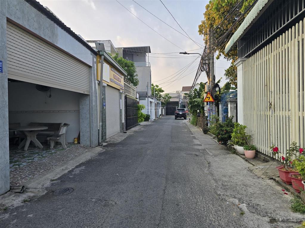 Bán nhà 1 trệt 1 lầu phường phú lợi diện tích 6x31m đã hoàn công có 4pn, sân đậu 2 ô tô bán tải