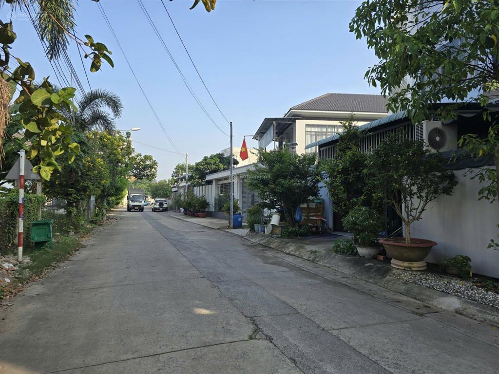 Bán đất đường dx 049 phú mỹ. 8,5x37m thổ cư 100m2 vị trí đẹp xây biệt thự sân vườn giá tốt khu