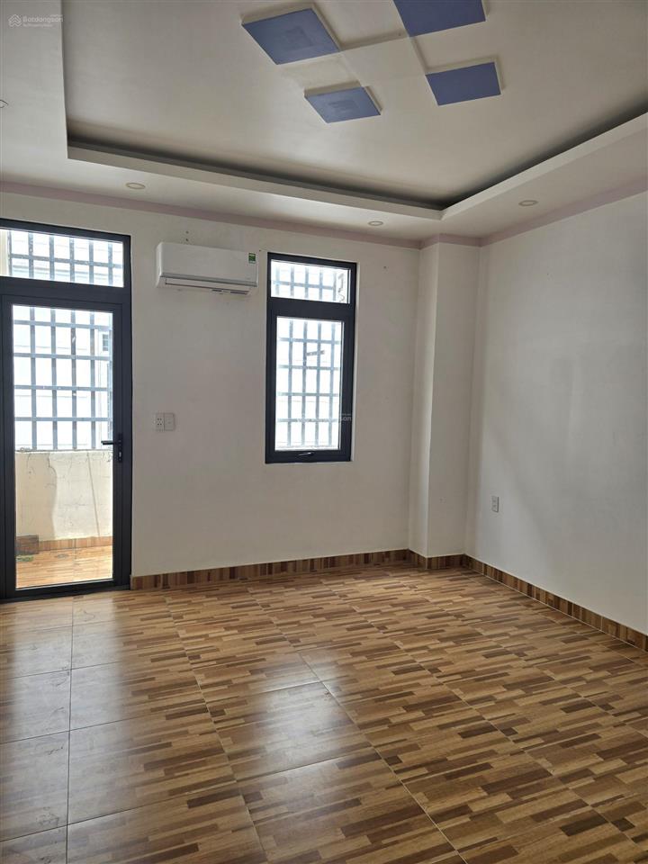 Bán nhà 1 trệt 2 lầu khu đô thị phúc đạt, diện tích 64m2, đã hoàn công, có 4pn, giá chỉ 4,5 tỷ