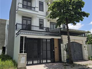 Bán nhà 1 trệt 3 lầu khu đô thị phúc đạt, 100m2 nhà mới 100% mà giá chỉ 6,9 tỷ còn thương lượng