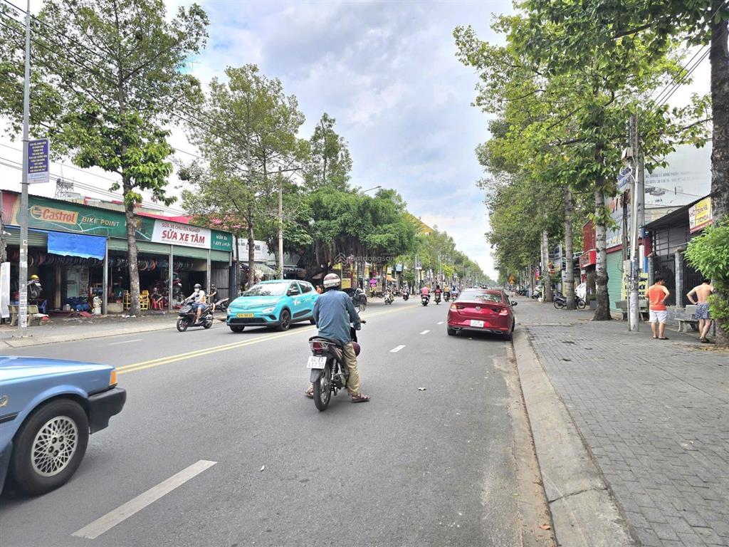 Mặt tiền lê hồng phong phú hòa 10x61m thổ cư 310m2 ngay cổng kdc phú hòa 1 đang cho thuê 30tr/th