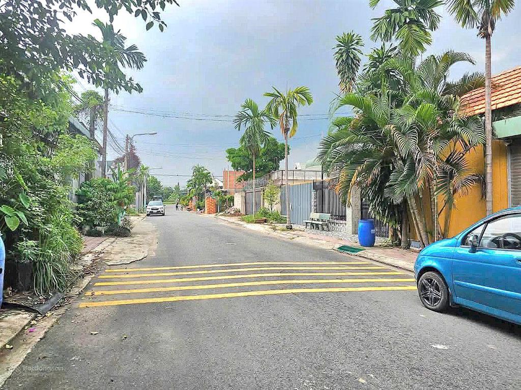 Siêu phẩm đất phú mỹ đường nhựa 6m có vỉa hè 5x38,6 thổ cư 100m cách huỳnh văn lũy vào 20m giá tốt