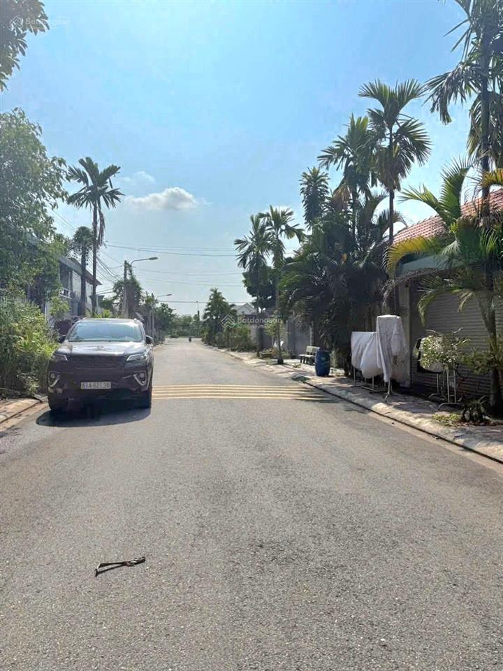 Siêu phẩm đất phú mỹ đường nhựa 6m có vỉa hè 5x38,6 thổ cư 100m cách huỳnh văn lũy vào 20m giá tốt