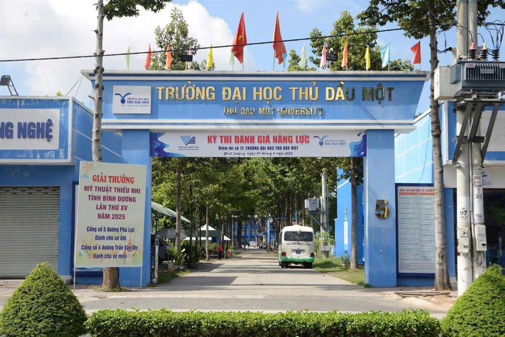 Hàng hiếm phú lợi kế bên đại học thủ dầu một ngang 5,9x29,5m thổ cư 100% có sẵn nhà tiền chế đẹp
