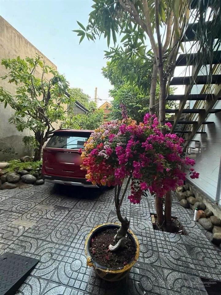 Hàng hiếm phú lợi kế bên đại học thủ dầu một ngang 5,9x29,5m thổ cư 100% có sẵn nhà tiền chế đẹp