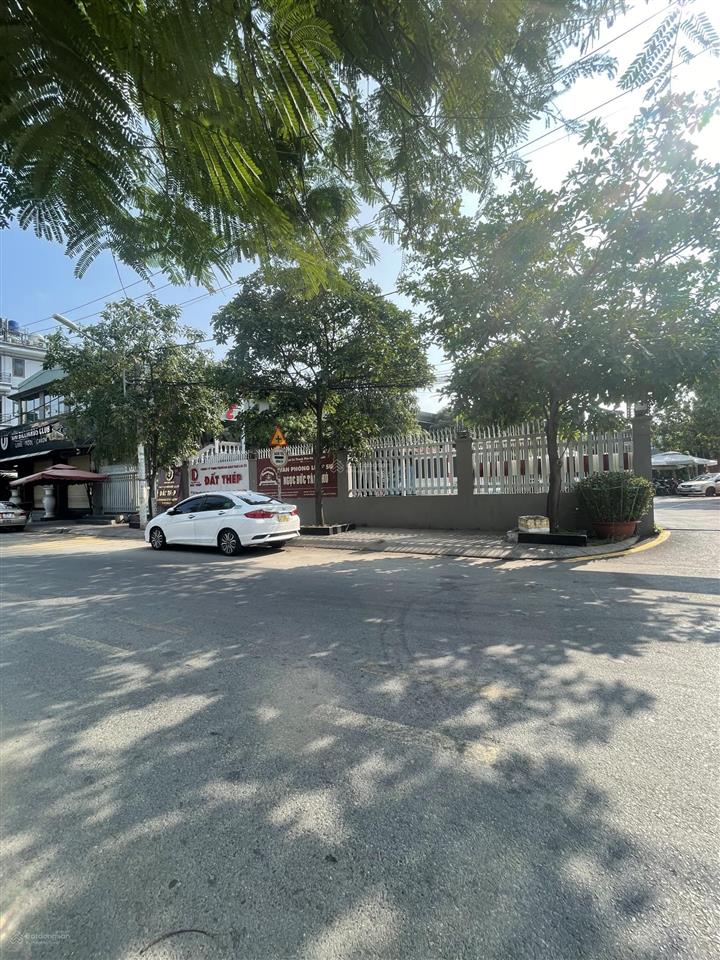 Nhà mt nguyễn hữu dật, p. tây thạnh, q. tân phú  65m²  4 tầng  1 bếp  3 pn  13,2 tỷ