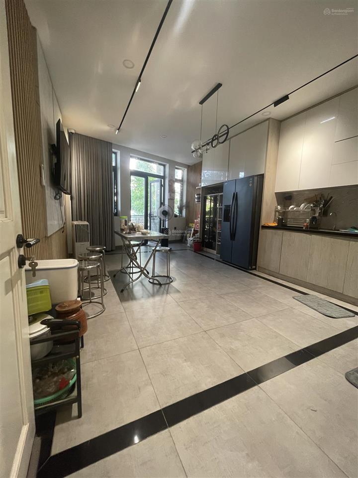 Nhà mt nguyễn hữu dật, p. tây thạnh, q. tân phú  65m²  4 tầng  1 bếp  3 pn  13,2 tỷ