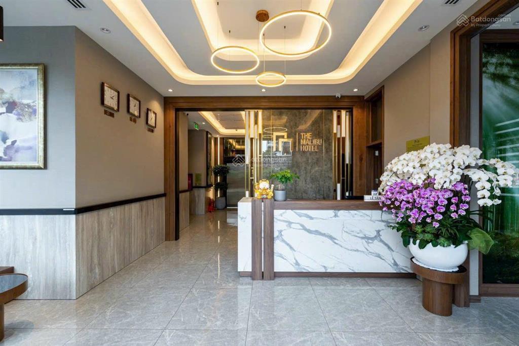 Bán khách sạn mt đường 33, kdc tên lửa, p. an lạc, bình tân  hầm 5 tầng, 400m2  50 phòng  60 tỷ