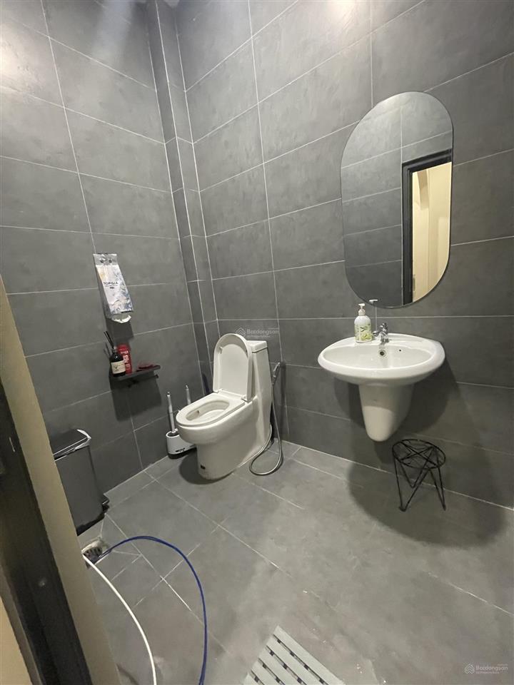 Bán nhà mt hoàng hoa thám, p. 6, q. bình thạnh  ngang hiếm 5,5m  3 tầng  13,5 tỷ, hđt 35tr/th