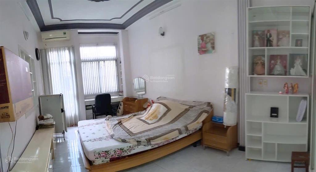 Định cư nước ngoài bán gấp mt phan xích long, p. minh phụng, hcm  3,5 tầng  41m2  11,85 tỷ