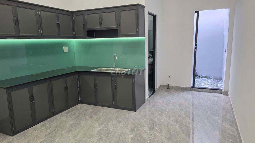 Nhà mới DT 4x32, full thổ cư, mặt tiền Trần Văn Mười, gần chợ Đại Hải