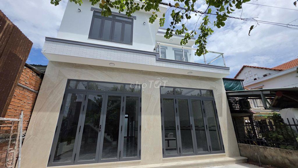 Biệt thự mini DT 8x15 (5pn) full nội thất gần công viên sinh thái H-M