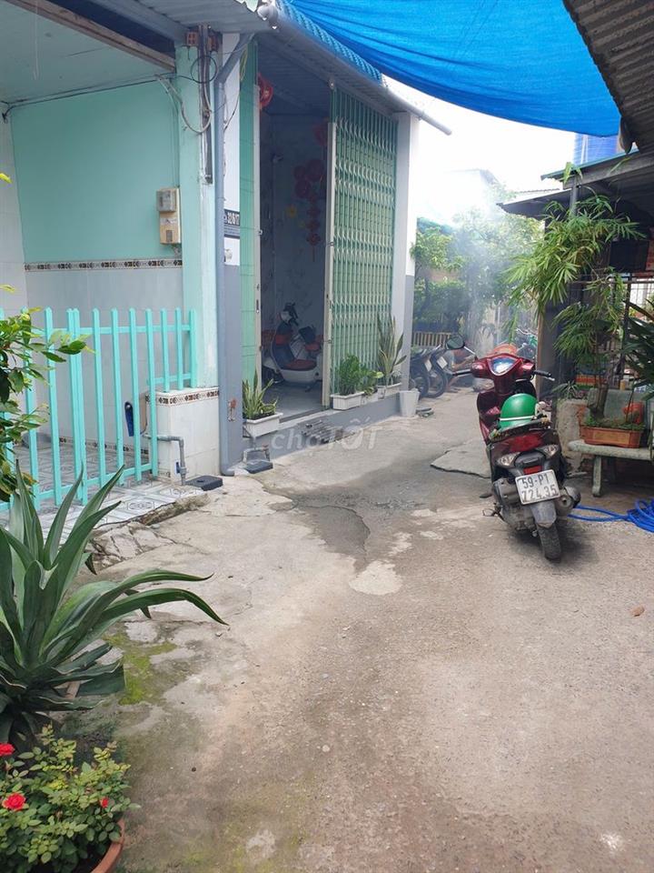 HOT- Đất thổ cư SHR 4x18, gần đường Song Hành - Xã Tân Hiệp, Hóc Môn