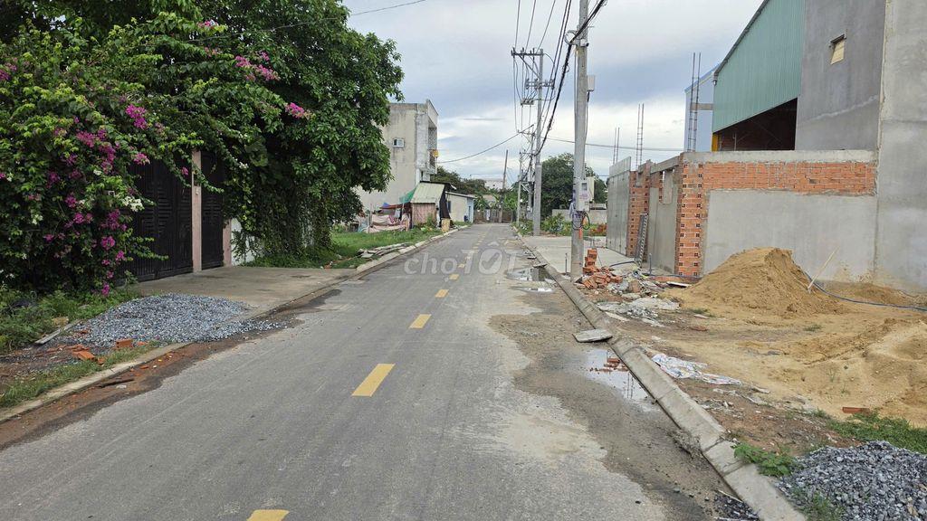 Đất full thổ cư 12.2x42 (500m2) đường Kênh Tiêu Bà Điểm nhựa 8m