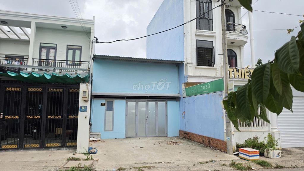 HOT- Nhà mặt tiền kinh doanh DT 6x16, gần công viên sinh thái Hóc môn