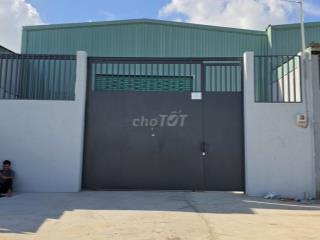 Xưởng cho thuê 10x25, đường Nguyễn Thị Ly gần ngã 3 Giồng Hóc Môn