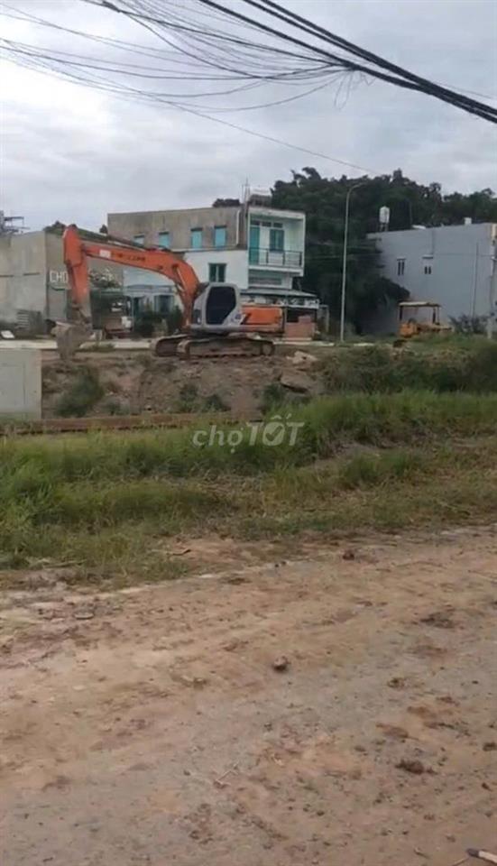 Đất thổ cư mặt tiền Kênh XTS 38, gần chợ chữ S, Xuân Thới Đông-Hóc Môn