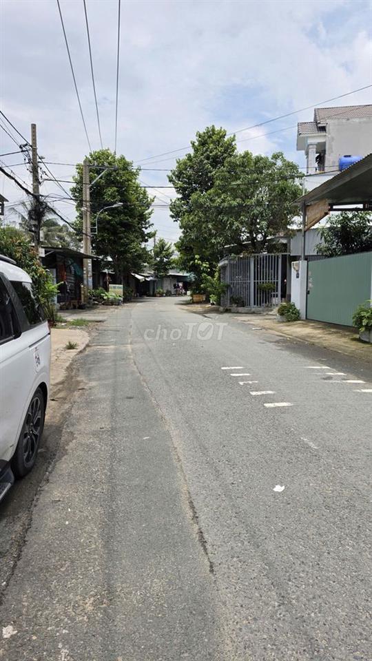 Đất thổ cư DT 5x23, mặt tiền nhựa XTT27, gần công viên sinh thái H-Môn