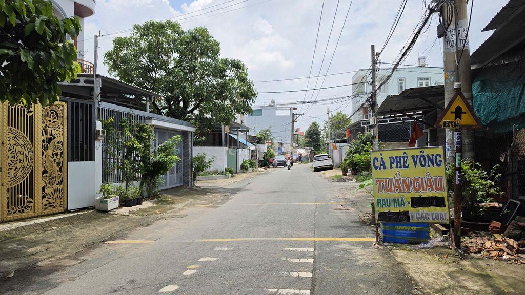 Đất thổ cư DT 5x23, mặt tiền nhựa XTT27, gần công viên sinh thái H-Môn