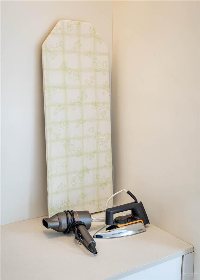 Cho thuê studio ban công 30m2 ngay tôn thất tùngđối diện bệnh viện qt sài gòn